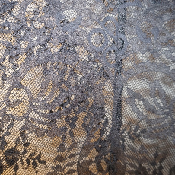 Zara Lace Top - Picture 5 of 5